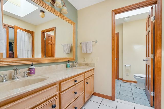 1493 Iroquois Drive, Seneca, SC 29672