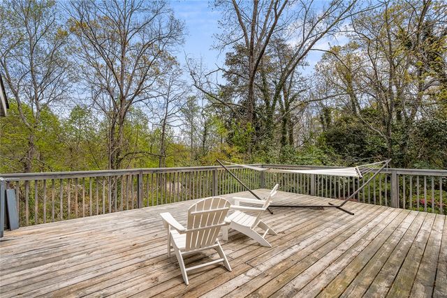 1493 Iroquois Drive, Seneca, SC 29672