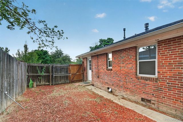 1316 Fulton Street, Aurora, CO 80010