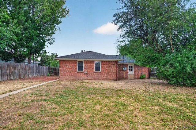 1316 Fulton Street, Aurora, CO 80010