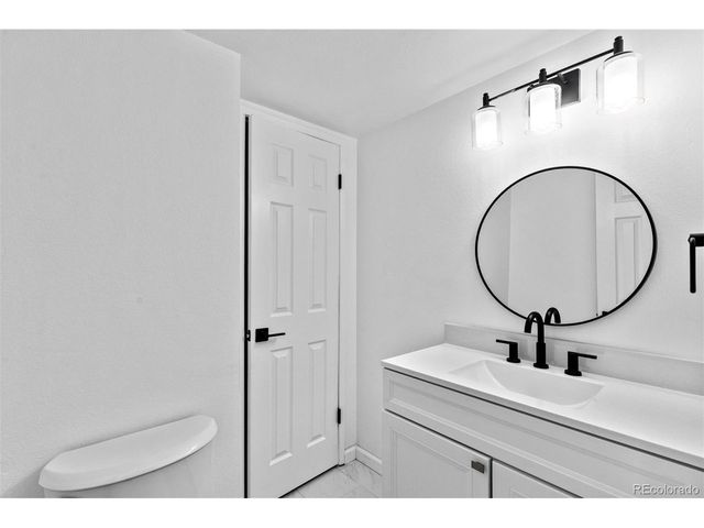 9210 E Mansfield Ave, Denver, CO 80237