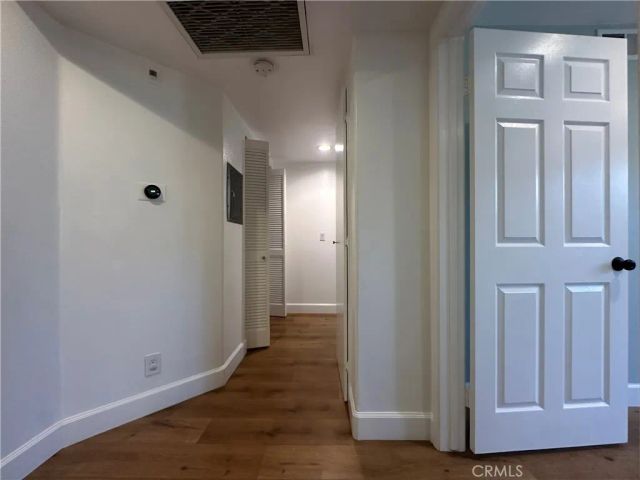 13508 Moorpark 2, Sherman Oaks, CA 91423