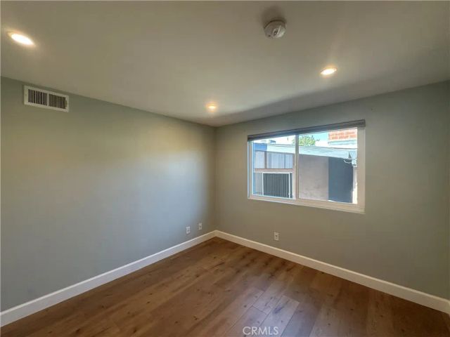13508 Moorpark 2, Sherman Oaks, CA 91423