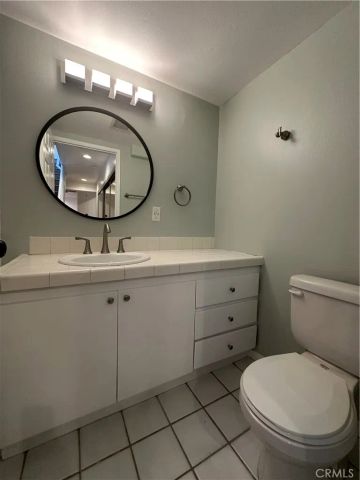 13508 Moorpark 2, Sherman Oaks, CA 91423