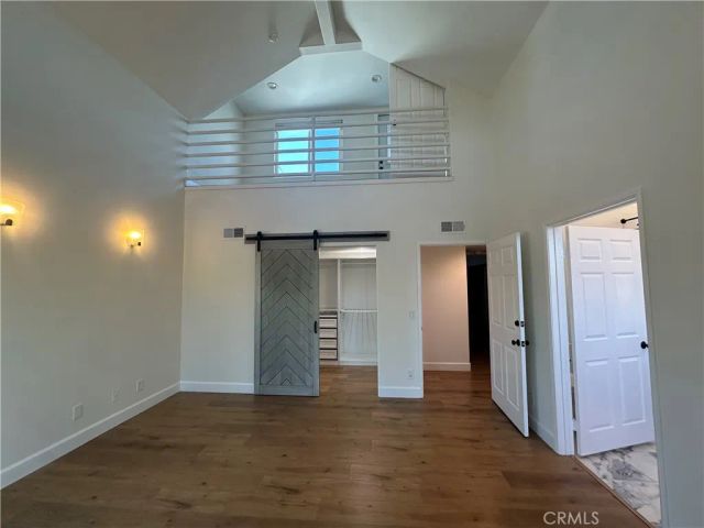 13508 Moorpark 2, Sherman Oaks, CA 91423