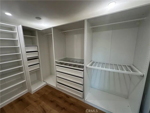 13508 Moorpark 2, Sherman Oaks, CA 91423