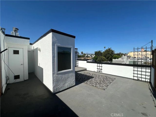 13508 Moorpark 2, Sherman Oaks, CA 91423