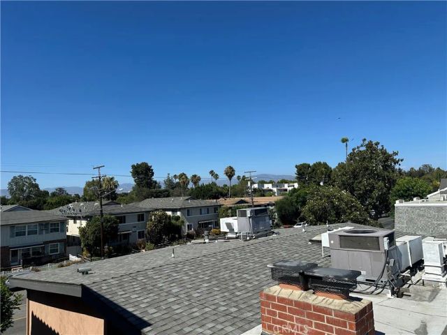 13508 Moorpark 2, Sherman Oaks, CA 91423