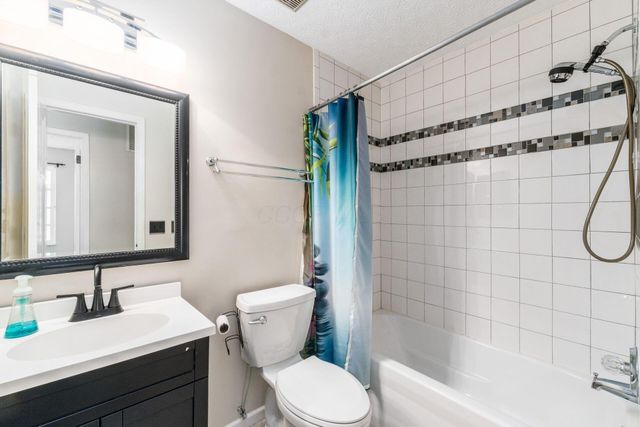 421 Bricktone Road, Blacklick, OH 43004