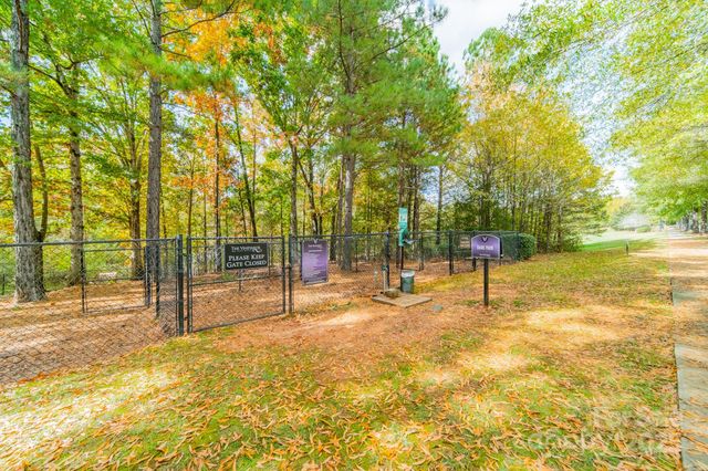 5620 Casper Drive, Charlotte, NC 28214