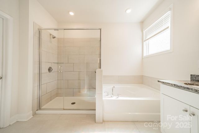 5620 Casper Drive, Charlotte, NC 28214