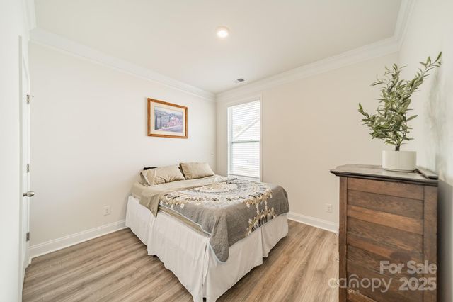 5620 Casper Drive, Charlotte, NC 28214