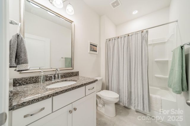 5620 Casper Drive, Charlotte, NC 28214