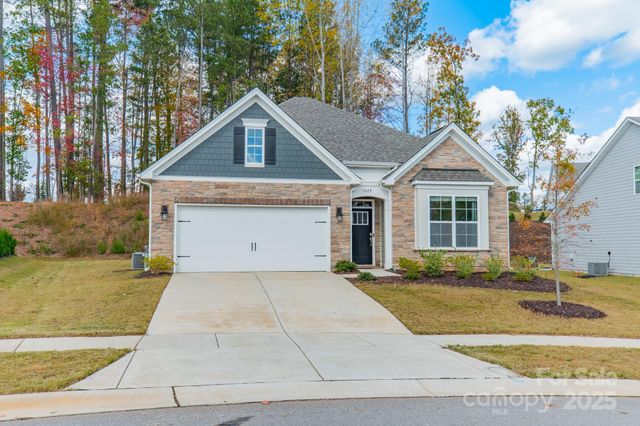 5620 Casper Drive, Charlotte, NC 28214