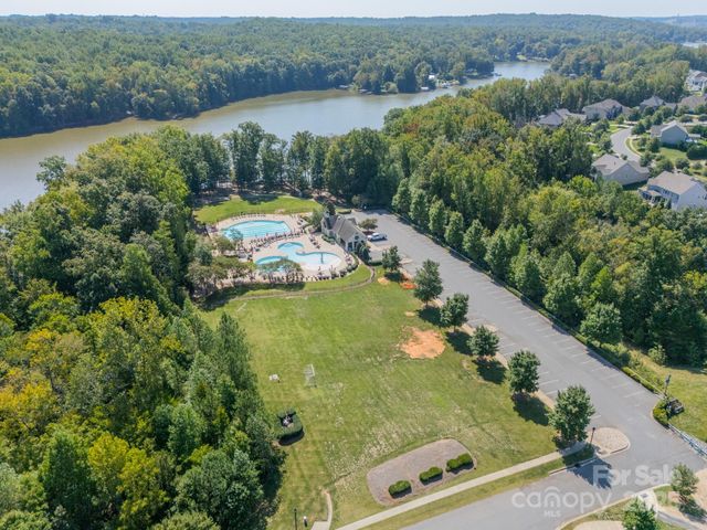 5620 Casper Drive, Charlotte, NC 28214