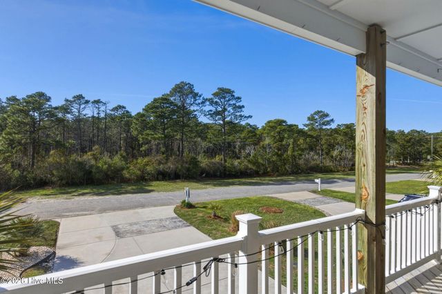 1413 Croaker Lane, Carolina Beach, NC 28428