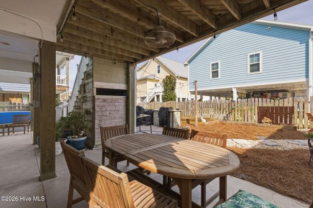 1413 Croaker Lane, Carolina Beach, NC 28428