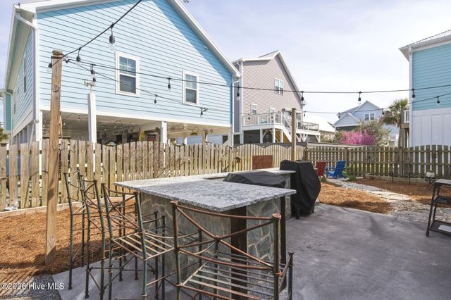 1413 Croaker Lane, Carolina Beach, NC 28428