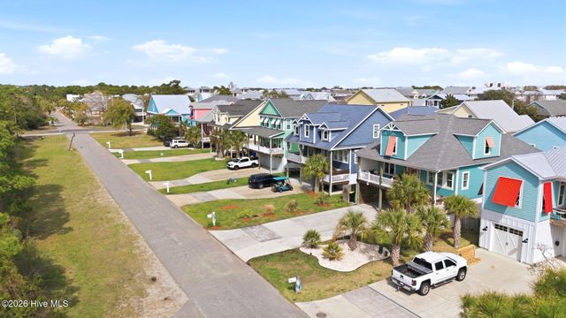 1413 Croaker Lane, Carolina Beach, NC 28428