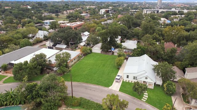 328 ALBANY ST, San Antonio, TX 78209