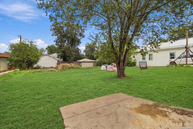 328 ALBANY ST, San Antonio, TX 78209