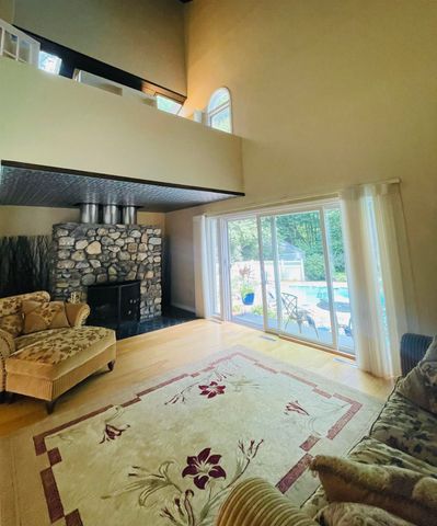 6 Haines Terrace, Merrimack, NH 03054