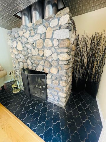6 Haines Terrace, Merrimack, NH 03054