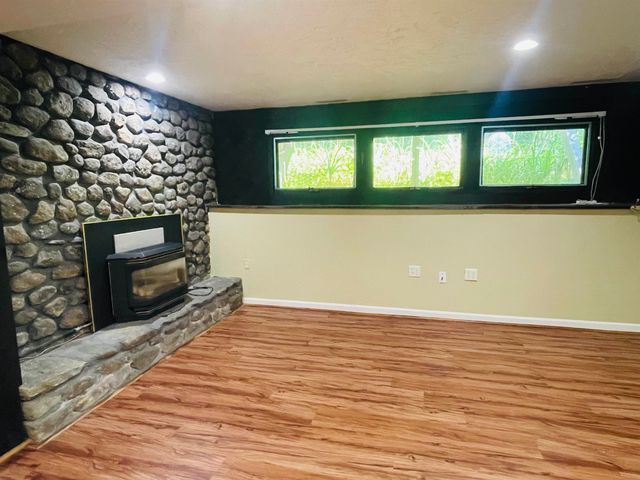 6 Haines Terrace, Merrimack, NH 03054