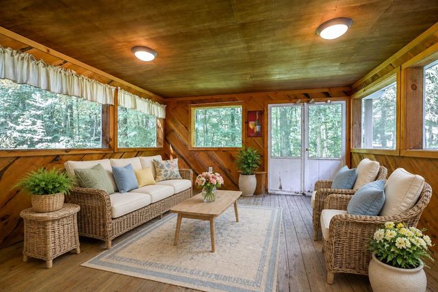 6 Haines Terrace, Merrimack, NH 03054