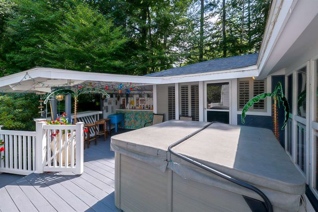 6 Haines Terrace, Merrimack, NH 03054