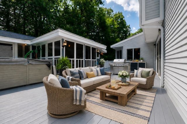 6 Haines Terrace, Merrimack, NH 03054