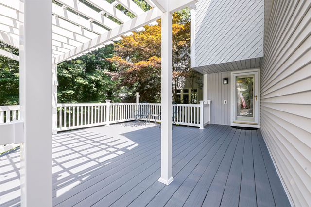 6 Haines Terrace, Merrimack, NH 03054