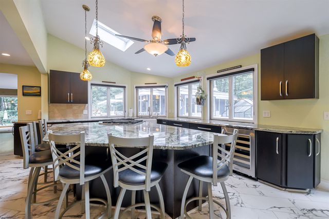6 Haines Terrace, Merrimack, NH 03054