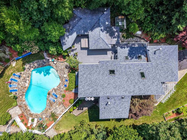 6 Haines Terrace, Merrimack, NH 03054