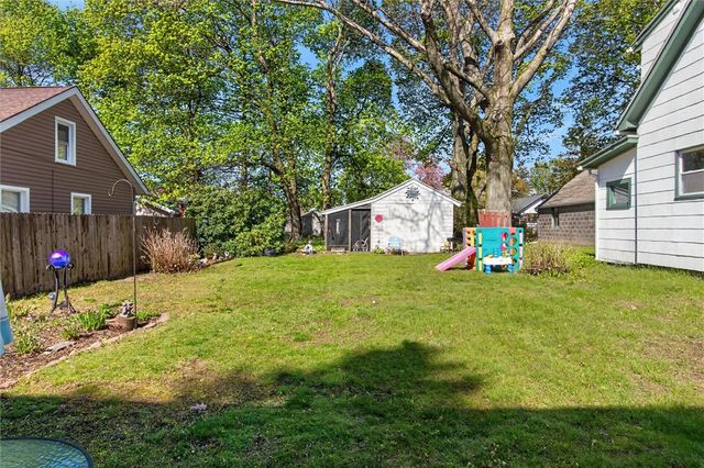 62 Clearview Road, Greece, NY 14616
