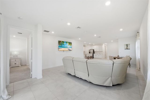 1332 Haywagon Trail 1332, Loxahatchee, FL 33470