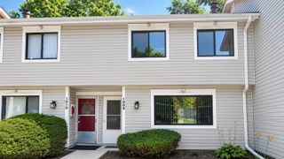 1009 Bayside Drive, Palatine, IL 60074