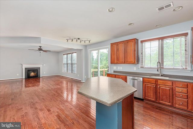 1139 SHADOWS DR, Front Royal, VA 22630