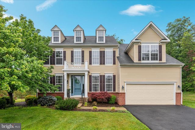 1139 SHADOWS DR, Front Royal, VA 22630