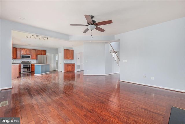 1139 SHADOWS DR, Front Royal, VA 22630