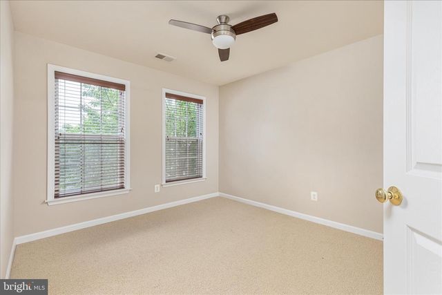 1139 SHADOWS DR, Front Royal, VA 22630