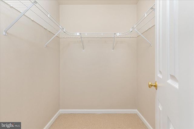 1139 SHADOWS DR, Front Royal, VA 22630