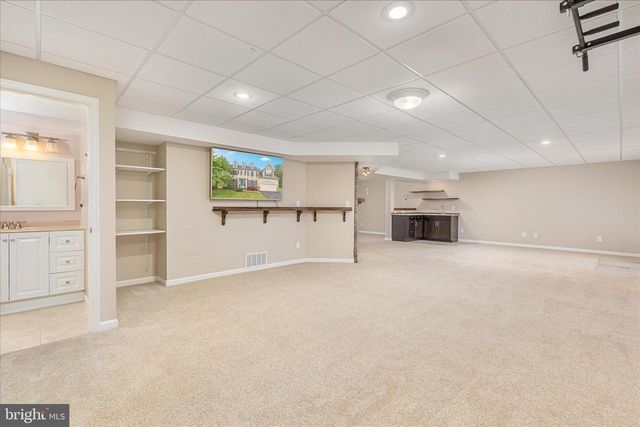 1139 SHADOWS DR, Front Royal, VA 22630