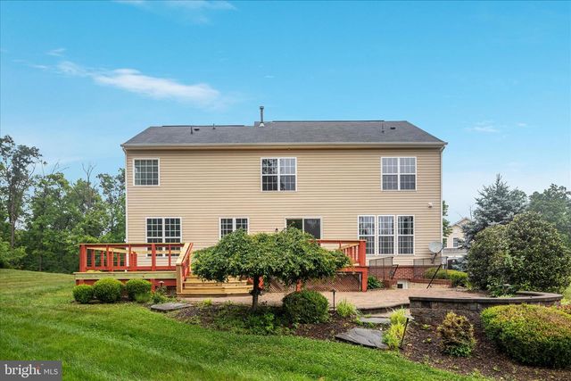 1139 SHADOWS DR, Front Royal, VA 22630