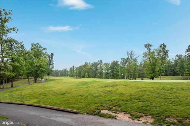 1139 SHADOWS DR, Front Royal, VA 22630