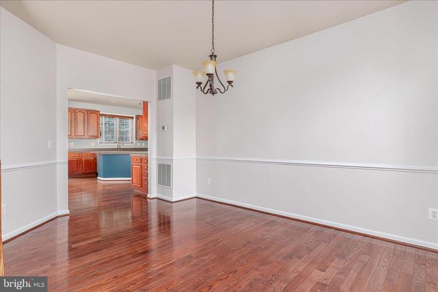 1139 SHADOWS DR, Front Royal, VA 22630