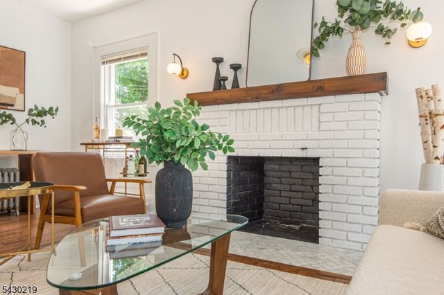 35 Howe Ave, Montclair Twp., NJ 07042