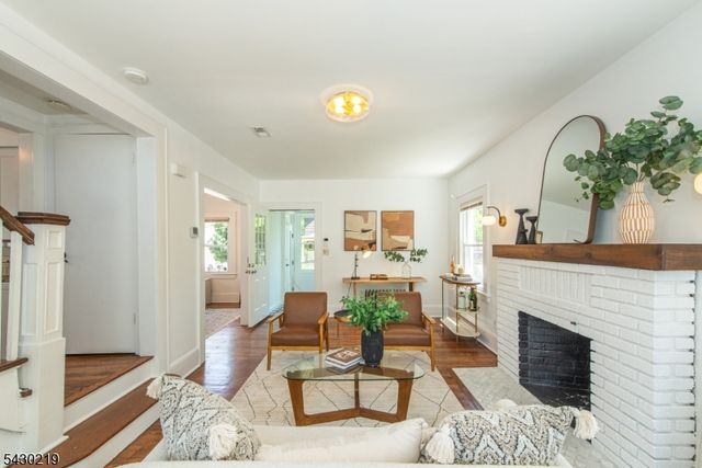 35 Howe Ave, Montclair Twp., NJ 07042