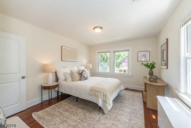 35 Howe Ave, Montclair Twp., NJ 07042