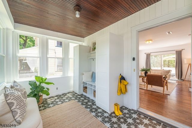 35 Howe Ave, Montclair Twp., NJ 07042